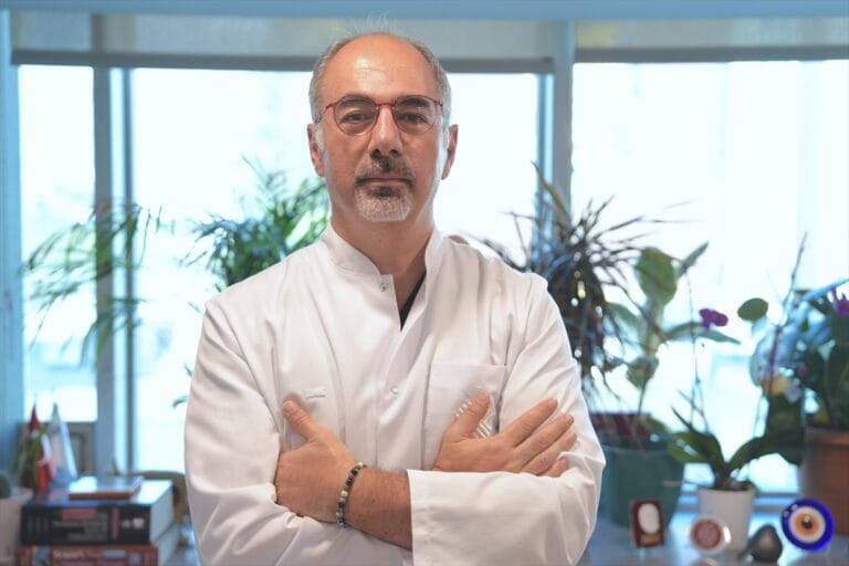 Gastroenteroloji Uzmanı Prof. Dr. Bülent Yaşar: “Mide Koruyucular Yanlış Kullanılıyor.”