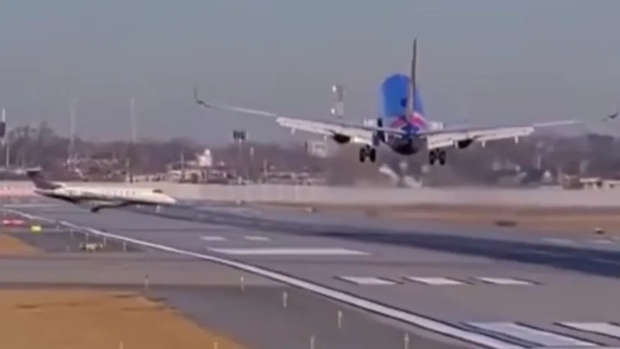 Pilot son anda kurtardı