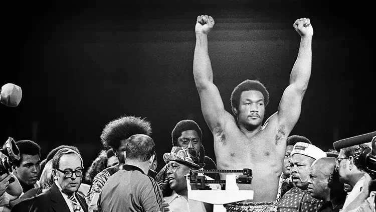 Efsanevi boksör George Foreman hayatını kaybetti