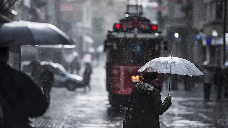 Meteoroloji’den metropollere bayram uyarısı: Sağanak yağış ve düşen sıcaklıklar!