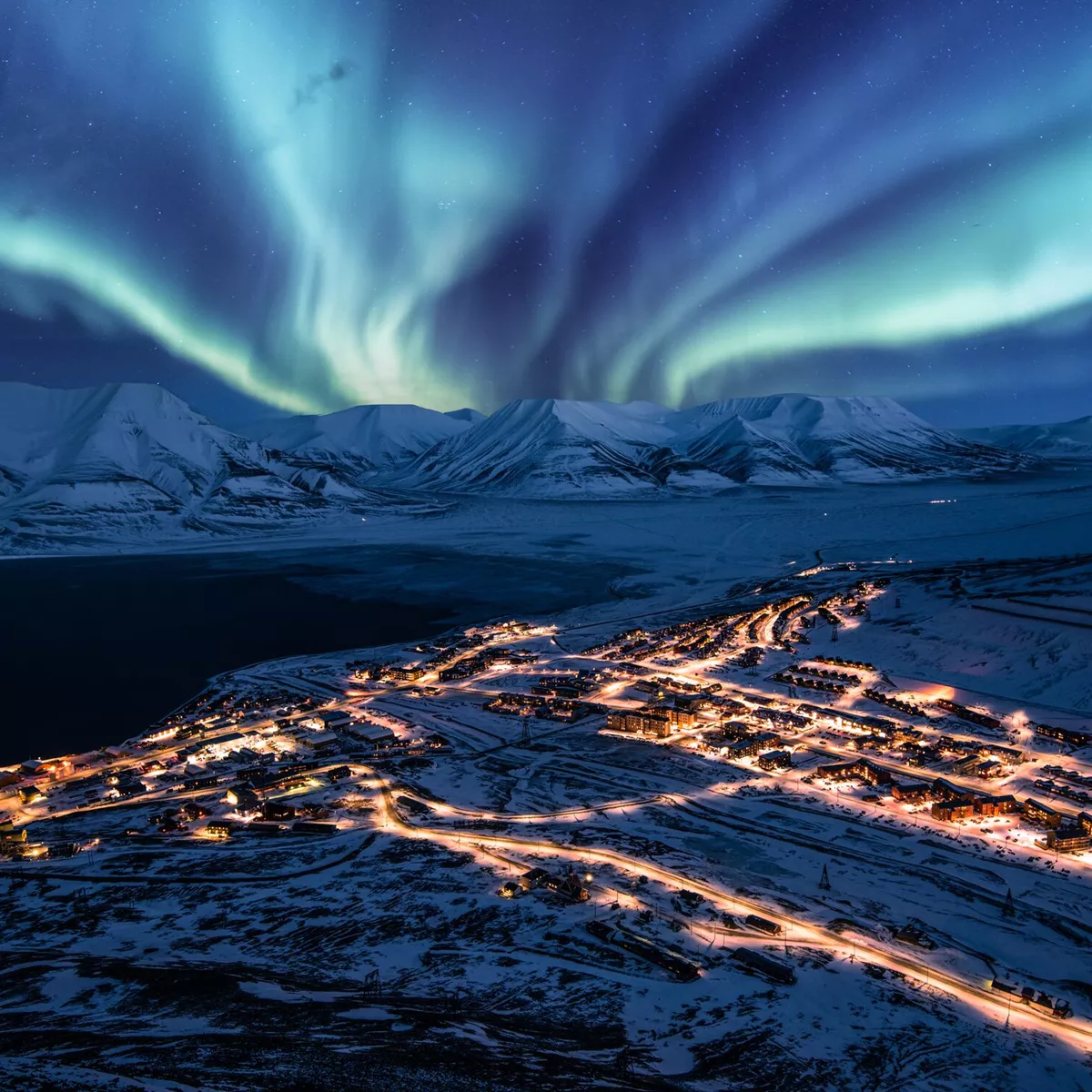 Türk vatandaşları Svalbard’da mülk edinebilecek ve oturma hakkı elde edecek