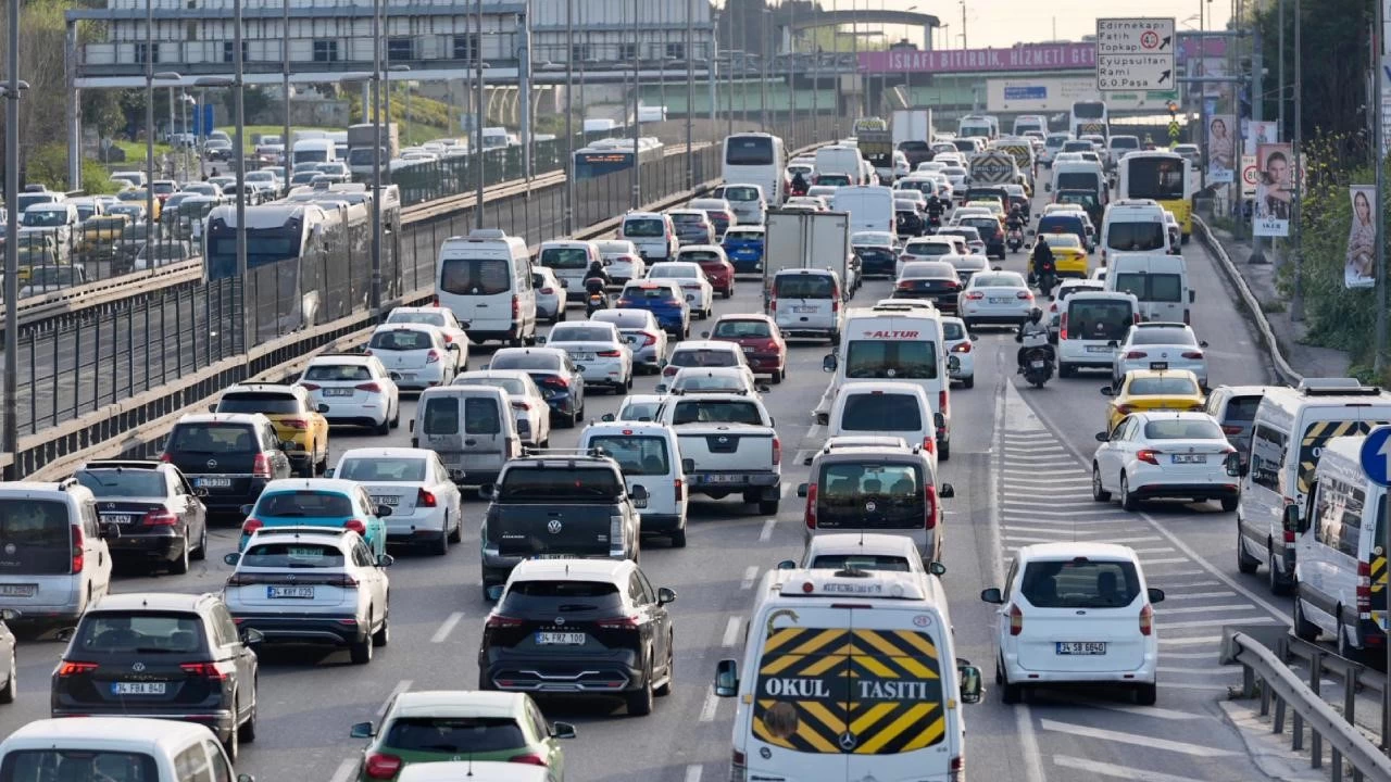 Ramazan Bayramı öncesi İstanbul’da trafik kitlendi