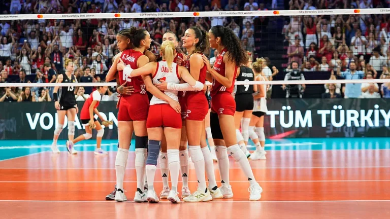 a milli kadin voleybol takimi 4 te 4 yapti A Milli Kadın Voleybol Takımı, 4'te 4 yaptı