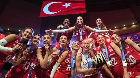filenin sultanlari12 Avrupa Kadınlar Voleybol Şampiyonası'nda Türkiye'nin ilk maçı yarın