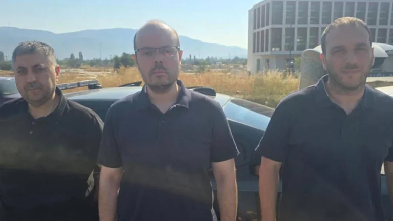 kuris yakalandi12 Alihan Kuriş suç örgütü soruşturmasında firari iki isim Marmaris'te yakalandı