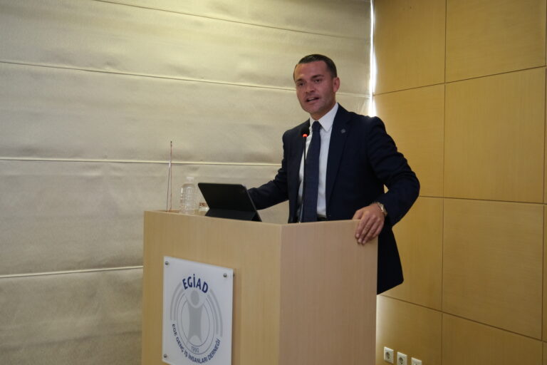EGIAD EGİAD’DA YENİ NESİL DİJİTAL GÖRÜNÜRLÜK GÜNDEMİ