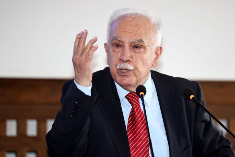Kozinoglu dosyasinda yeni isim Dogu Perincek in ifadesi alindi Kozinoğlu dosyasında yeni isim: Doğu Perinçek'in ifadesi alındı