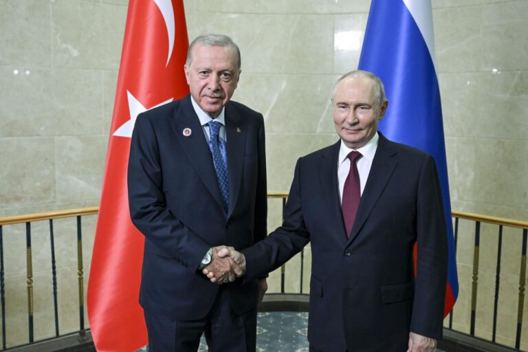 erdogan putin Erdoğan, Rusya Devlet Başkanı Putin ile bir araya geldi