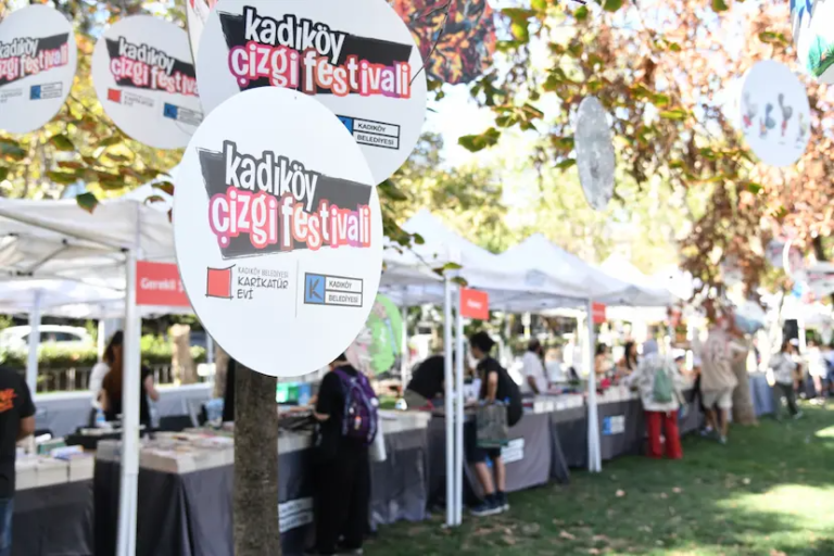 kadikoy cizgi festivali Çizgiyi taşırıyoruz: Kadıköy Çizgi Festivali