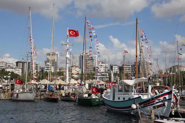 klasik tekneler bulusmasi Klasik Tekneler Platformu’nun 9. buluşması Kalamış’ta yapılacak