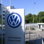 volkswagen isgucunu 50 bin isciyi cikaracak Volkswagen'de işçi kıyımı: Denetleme Kurulu 50 bin kişiyi daha işten çıkarma planını onayladı