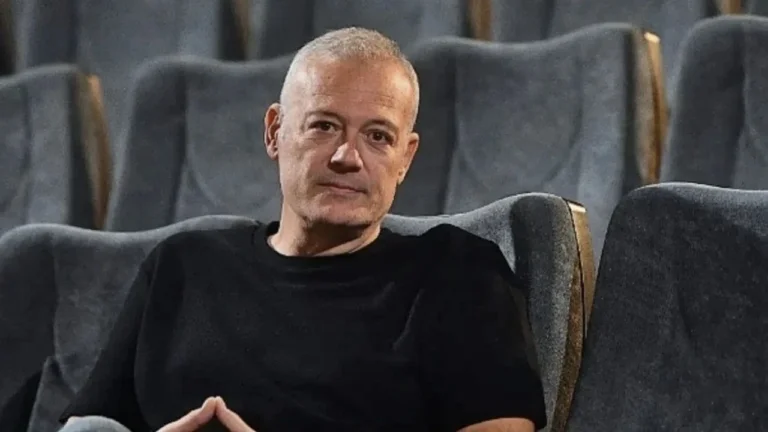 Levent uzumcu istifa etti Levent Üzümcü'den Cemil Tugay'ın AK Parti'ye katılmasının ardından istifa