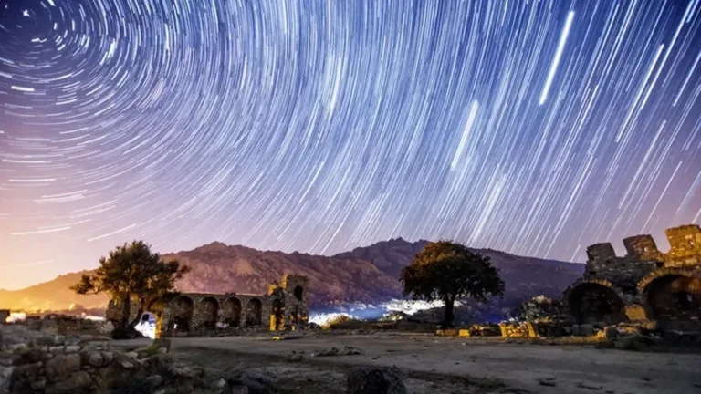 Orionid meteor yagmuru izlenebilecek2 Gökyüzünde Halley şöleni! Orionid meteor yağmuru bu gece zirveye çıkıyor
