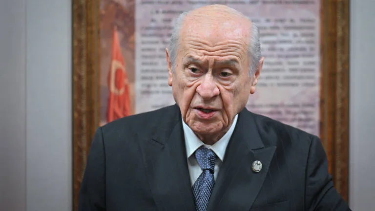 devlet bahceli siyasallasma sinirlarini zorluyor Bahçeli’den Öcalan’a yeni rol çıkışı: Siyasallaşmanın sınırları nerede?