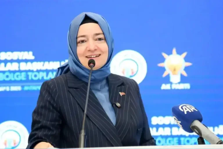 Fatma Betül Sayan Kaya hakkında yeni iddia: 776 günde 60 özel kalem değişikliği yaparak sınavsız memurluk dağıttı