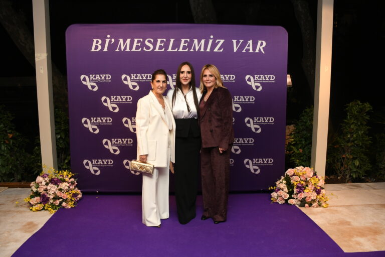 kansersiz yasam dernegi arzu cebi dida kaymaz eser bayraktar KANSERSİZ YAŞAM DERNEĞİ’NDEN ÇOCUKLAR VE AİLELERİ İÇİN DAYANIŞMA GECESİ