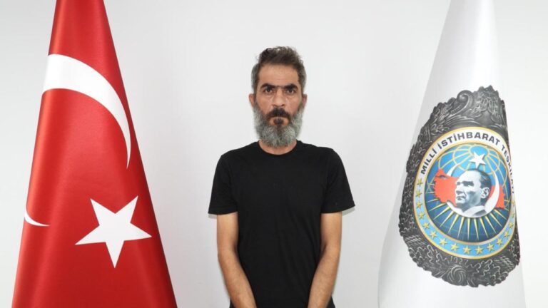 mit reyhanli failini yakaladi SON DAKİKA | MİT, Reyhanlı saldırısının failini Avrupa'ya kaçarken yakaladı